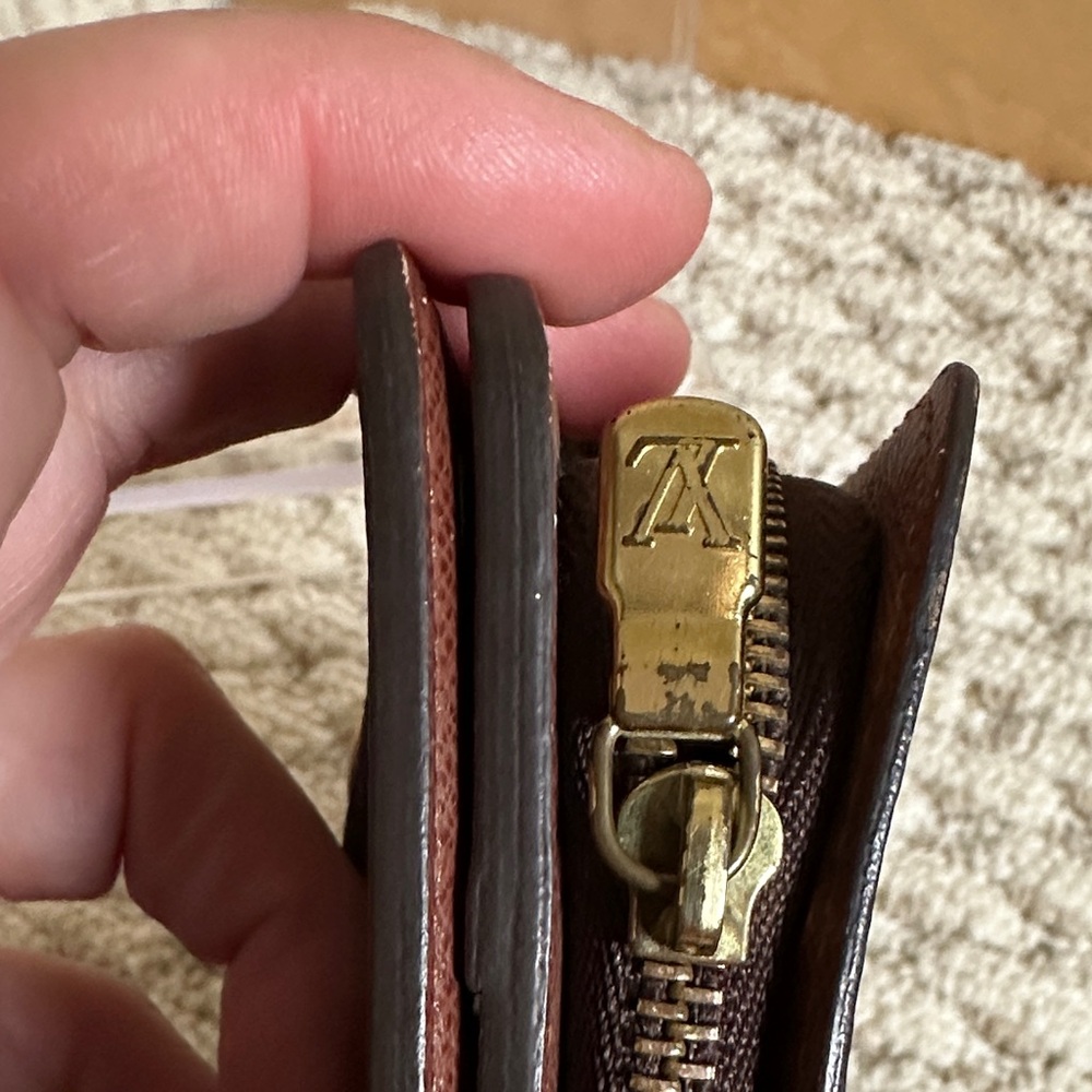 Vintage Louis Vuitton Bifold Wallet - Picture 9 of 16